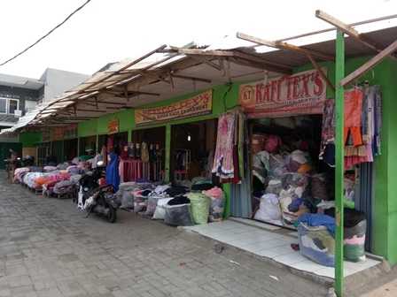 Blok Seberang Pertokoan Dino Asih (Dokpri)