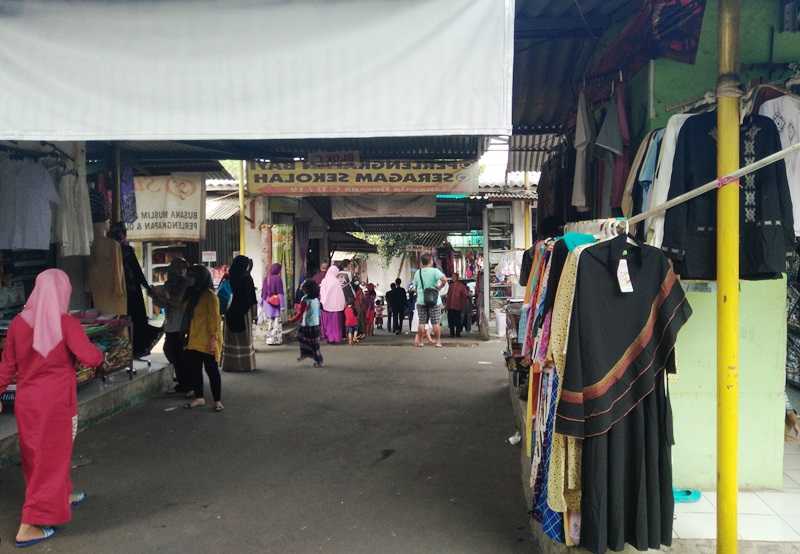 Pasar Anggada di Cibinong (foto: widikurniawan)