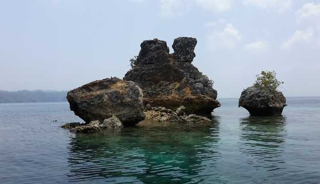 Salah satu view di rute Waisai-Raja Ampat (dok pribadi)
