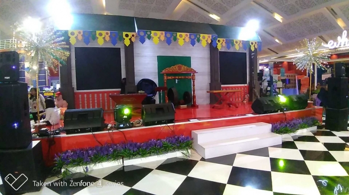 Panggung utama anjungan Pemprov DKI (dokpri)