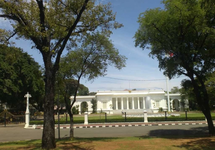 Istana negara, kawasan yang dilewati oleh TJ Explorer (dok.windhu)