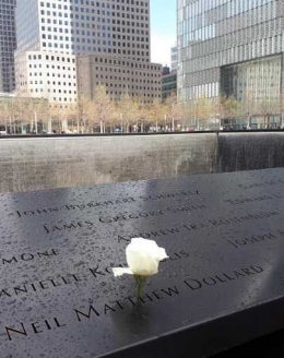 Kunjungan ke museum dan memorial 9-11 akan memberi pengalaman yang spesial. Dokumentasi pribadi.