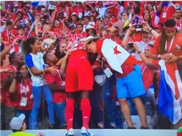 Sukacita suporter Panama untuk gol baloy I Gambar : Sid Lowe (@sidlowe)