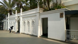 Toilet Masjid Ramlie Musofa yang ramah difabel (dok.windhu)