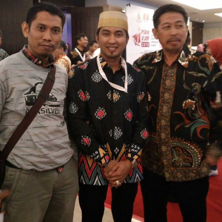 Foto bersama Abdul Gafur Mas'ud sesaat setelah acara sesi dialog saudagar PSBM XVIII 2018 Grand Clarion Makassar