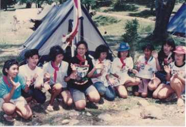 Camping Rohani Siswa/i SMP Kanisius Pati, Jawa Tengah 1991 di Ungaran (Dokumentasi Pribadi)