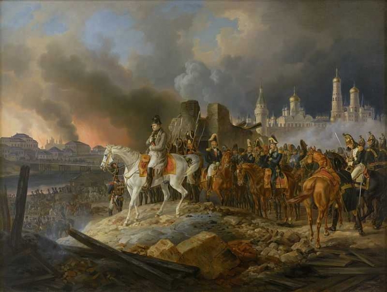 Napoleon Menyaksikan Bumihangus Moskow (Sumber: https://upload.wikimedia.org)