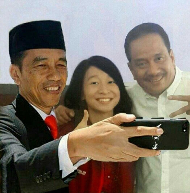 Foto rekayasa bersama Jokowi