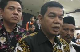 Foto Ampera AY Menas -Habib Said Saleh calon Bupati Bartim terpilih didampingi ketua tim pemenangan Arinatho S Muler