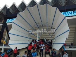 Ornamen menarik di pintu masuk Istora Senayan/Dokpri