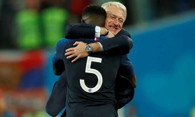 Taktik Deschamps dan Gol Umtiti bawa Prancis ke Final I Gambar : Guardian