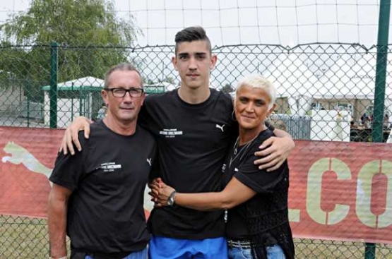 Ayah, adik dan Ibu Griezmann I Gambar : successtory