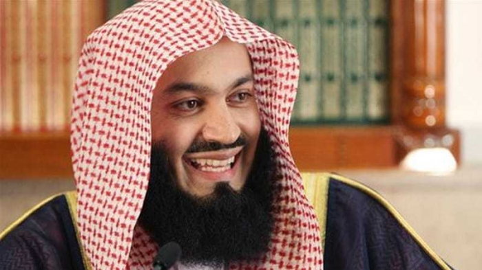 mufti-menk-5b4ae970f133440d5e36b1d2.jpg