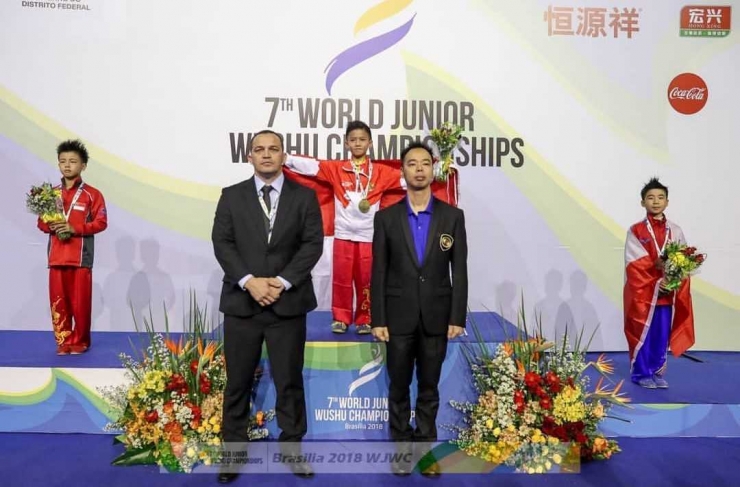 Lawrence Dean Kurnia, peraih medali emas Kejuaraan Wushu Yunior Dunia ke -7 di Brasil | Foto: Rosi Nurasjati Kramaatmadja