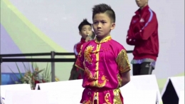Cool boy. Proud Indonesian | Foto: Rosi Nurasjati Kramaatmadja