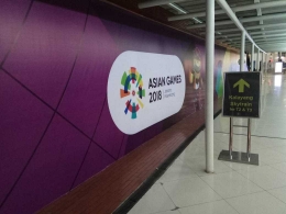 Salah satu bentuk promosi Asian Games 2018 di Bandara Soekarno Hatta, Jakarta. Namun promosi di tempat penting ini terbilang masih minim, padahal ia adalah gerbang masuk ke Indonesia/Dokpri