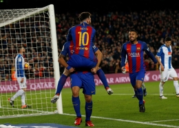 Ketika Messi dan kolega merayakan gol (Sumber Foto: squawka.com)