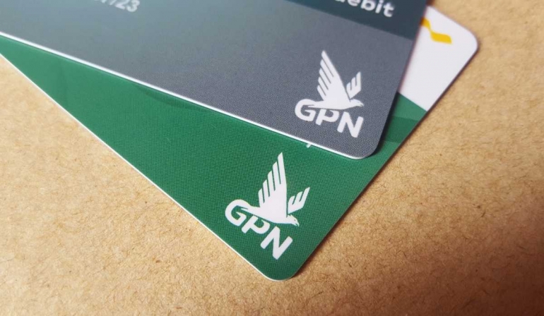Kartu debit dengan logo GPN menggantikan Mastercard-VISA (dok. pri).