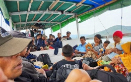 Suasana perahu motor Bari - Labuan Bajo (dokpri)