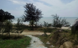 Kawasan pantai yang menghadap laut Cina Selatan (dokpri) 