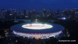 Stadion Utama GBK di malam hari (Kumparan.com)