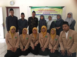 Mahasiswa Praktikan Bersama DPL, Kepala Madrasah, dan Dewan Guru