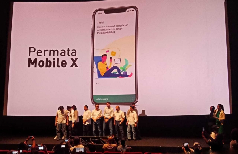 Suasana launching PermataMobile X. (Foto Ganendra)