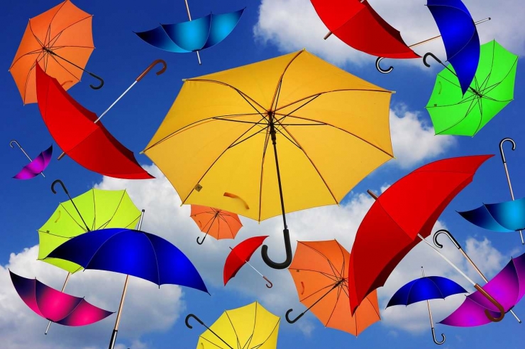 Payung berwarna-warni seperti warna-warni keragaman di Indonesia (dok. Pixabay)