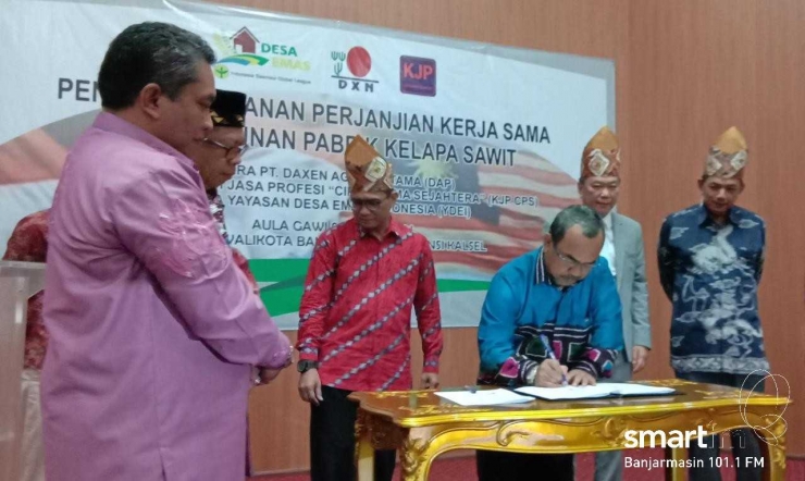 Penandatanganan MoU atau nota kesepemahaman kerjasama dengan PT Daxen Agri Pratama - DAP, dan Gerakan Desa EMAS atau Indonesia Saemaul Undong Global League - YDEI (03/08)
