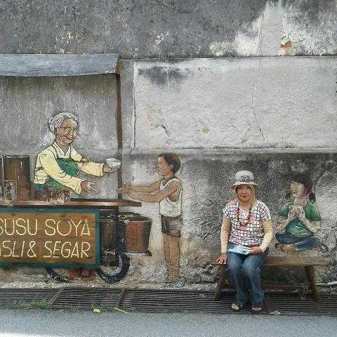 Mural di Penang dengan gambar susu kedelai atau soya (dok pribadi)