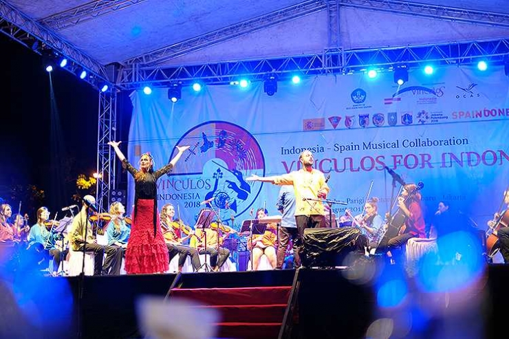 Konser Vinculos Untuk Indonesia 2018 di Lapangan Merdeka, Ambon. Foto: Kemdikbud.