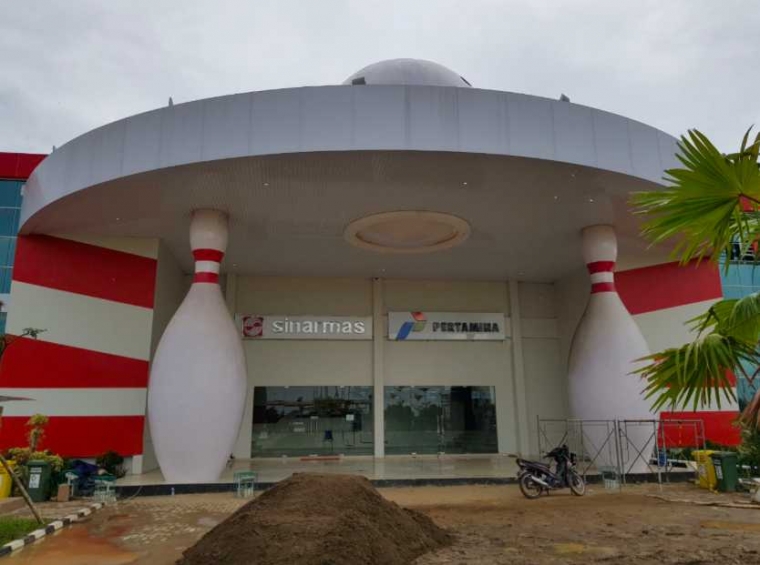 Sinar Mas Bowling Center (sumber : deddyhuang.com)