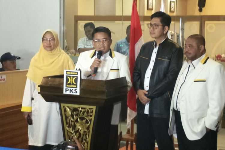 Presiden Partai Keadilan Sejahtera (PKS) Sohibul Iman saat memberikan keterangan pers di kantor DPP PKS, Jakarta Selatan, Selasa (7/8/2018)
