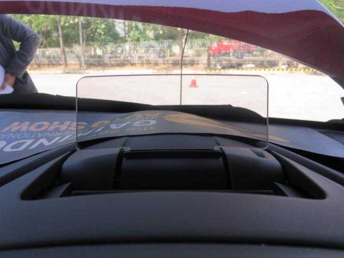 Penampakan Activ Driving Display Mazda. Sumber: Fajr Muchtar