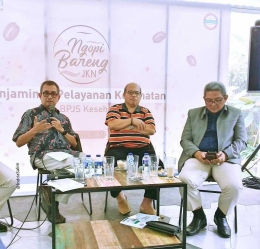 Kiri: Agus Pambagio, Pengamat Kebijakan Publik |@Indria Salim