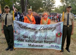 Peserta Perkemahan Bakti Saka Wana Bakti dan Saka Kalpataru dari SMK Kehutanan Negeri Makassar (dokumentasi pribadi)