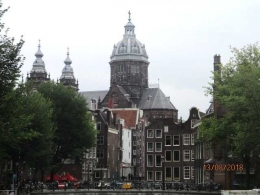 dok.tjiptadinata effendi /salah satu bangunan gereja di Amsterdam