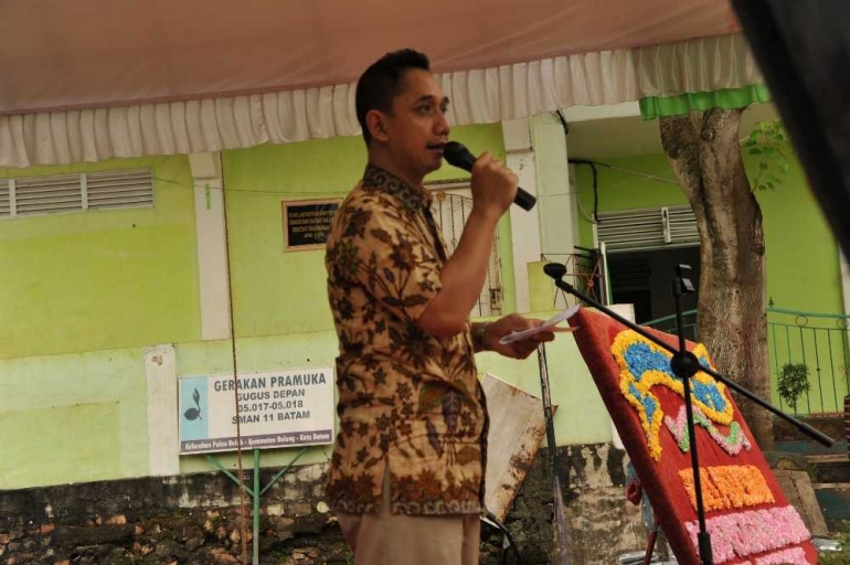 Arief Transaindra Kushermawan, Direktur Bisnis & Pengembangan TGI menginspirasi siswa SMAN 11 Batam di Pulau Buluh.