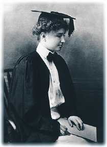 Helen Keller ketika wisuda kelulusan dari Radcliffe Colloge. Sumber foto: http://www.historyrevealed.come