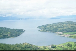 Danau Toba dari Sipinsur(dok.pribadi)
