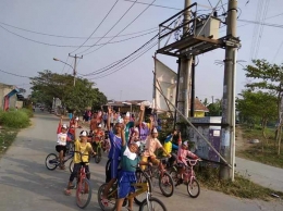          Ngegowes bareng bareng sosialisasikan ajang Asian Games (dok Gang Mawar)