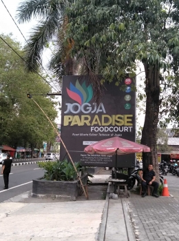 Jogja Paradise Food Court (doc. Pri) 