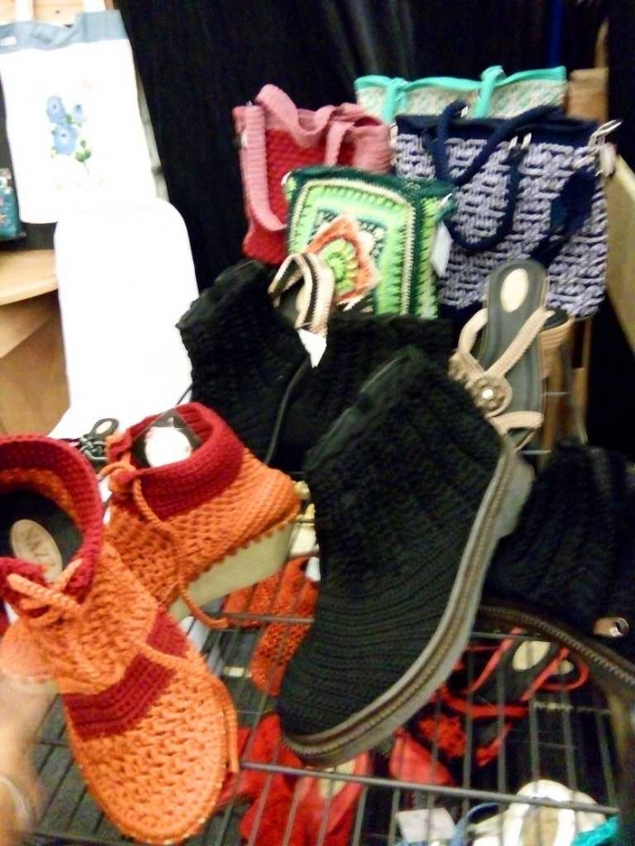 Sepatu Rajut buatan tangan , | dokpri