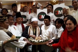 Relawan Jokowi deklarasi dukungan tanpa gambar (Sumber: Kompas)