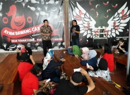 Sambut Rombongan asal Jabodetabek di Warung CakPer Jl. Soekarno-Hatta, Malang (05/8/2018)|Dok. Pribadi|
