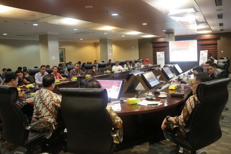 KBFP adalah program eksekutif pelatihan kepemimpinan dan kebangsaan untuk anak-anak muda seluruh Indonesia. 