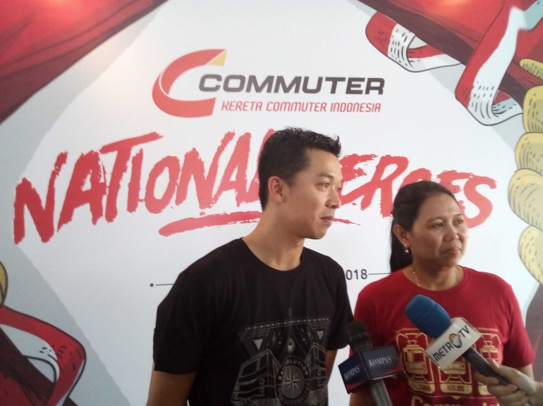Taufik Hidayat dan Yayuk Basuki diwawancarai KompasTV dan MetroTV /Foto: JepretPotret