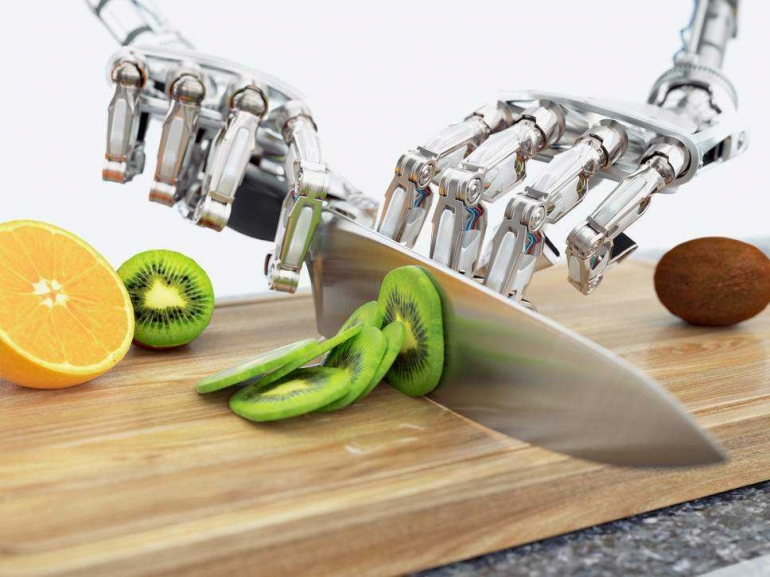 Robot Cutting Fruit - ilustrasi: independent.co.uk