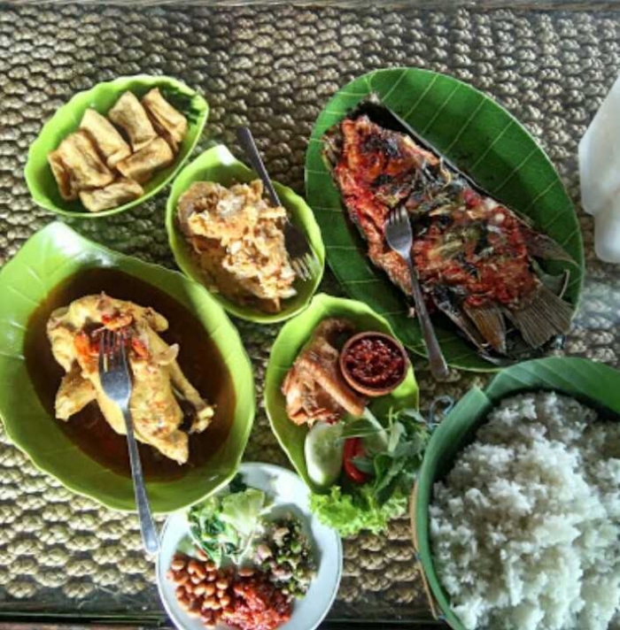 Menu makanan Waroeng Daoen (dok.istimewa)