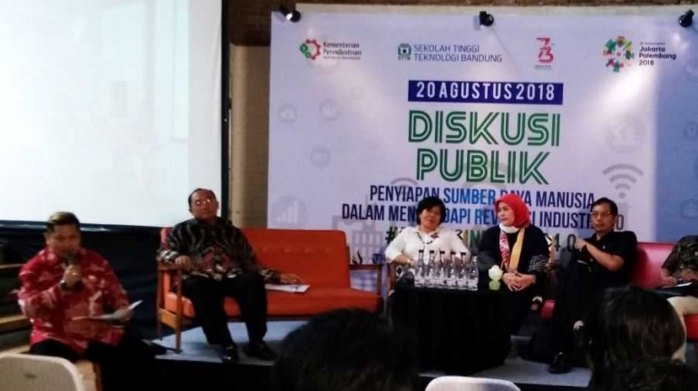Diskusi Publik #MakingIndonesia4.0